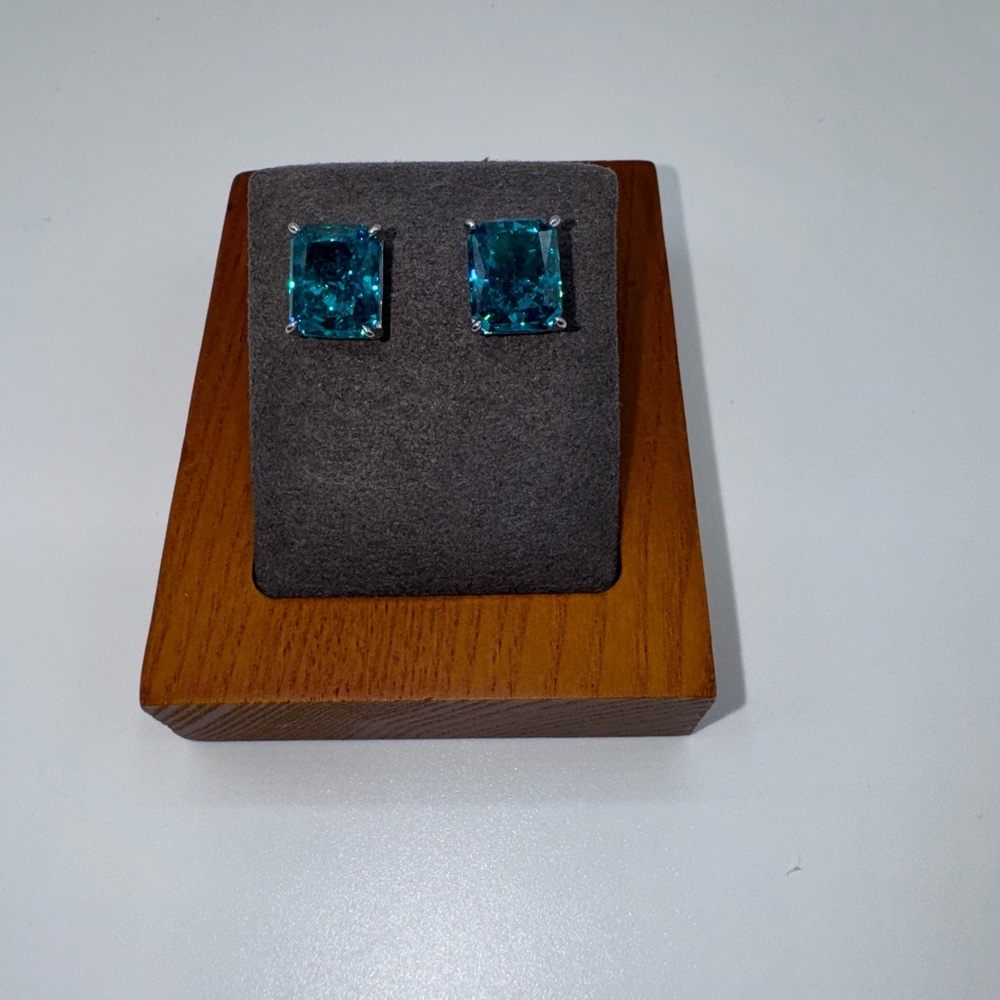 🚨FINAL PRICE🚨3.5ct Blue Pariba Earrings - Picture 5 of 6